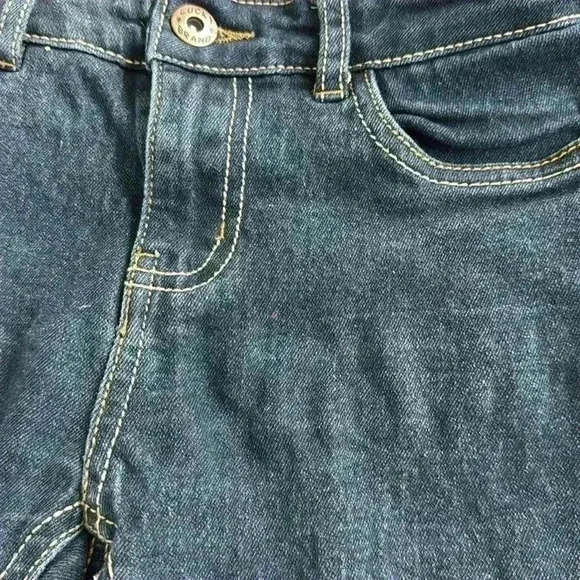 Lucky Brand Jeans and Art Class Sweatshirt.  Girls size 10. - Picture 6 of 9